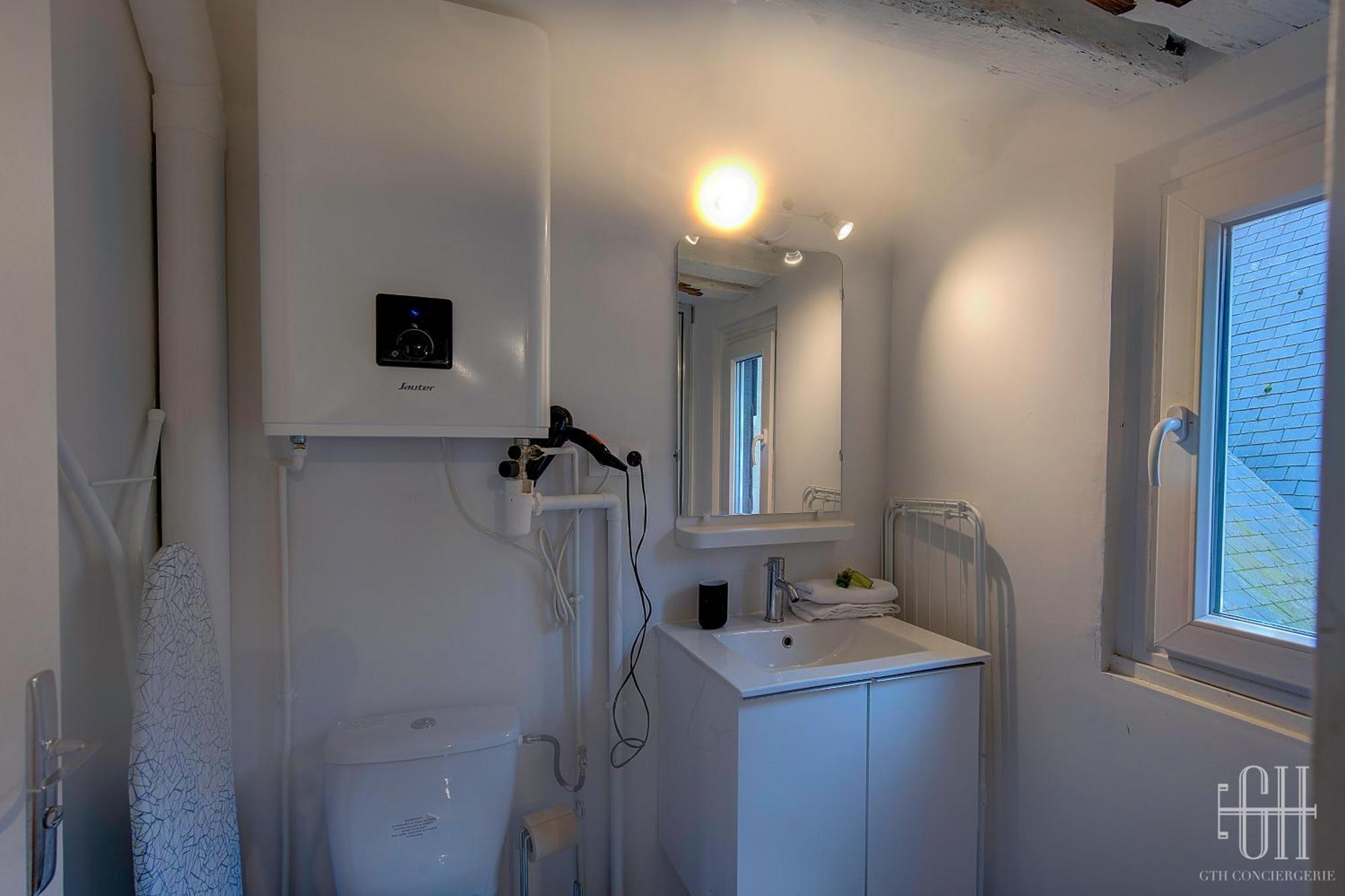 Le Picasso Apartment Tours